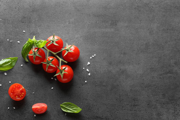 Fresh cherry tomatoes - Fotografie, Obrázek