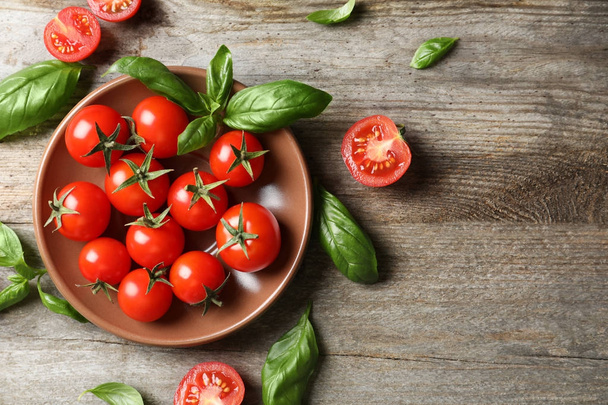 Fresh cherry tomatoes - Foto, Imagem