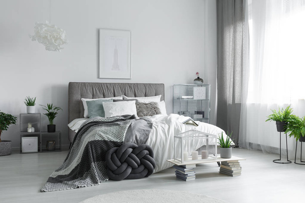 Modern furniture in bedroom - Фото, зображення