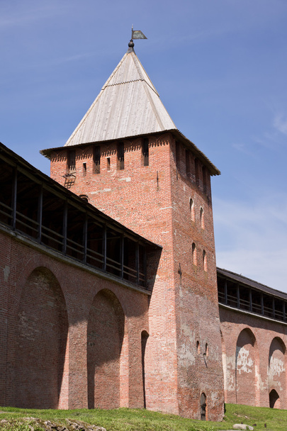 stará věž Novgorodský Kreml - Fotografie, Obrázek