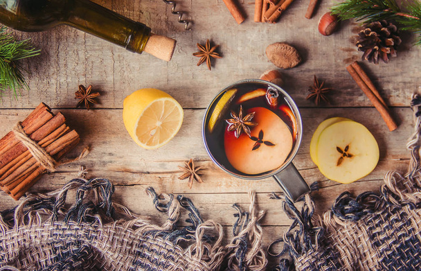Mulled wine. With spices. Selective focus. - Photo, Image