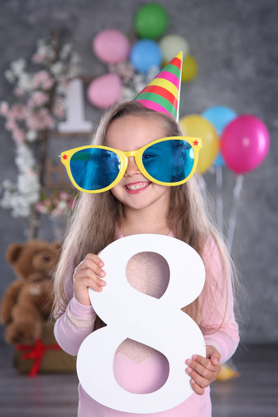 girl on birthday party - Foto, Imagen