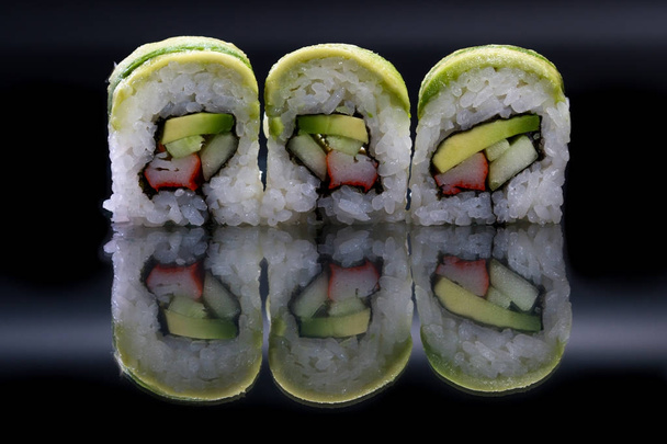 Sushi rollen close-up - Foto, afbeelding
