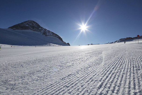 Alpine winter sports. - Fotoğraf, Görsel