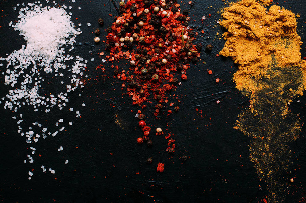 food spice mix organic dark background - Foto, afbeelding