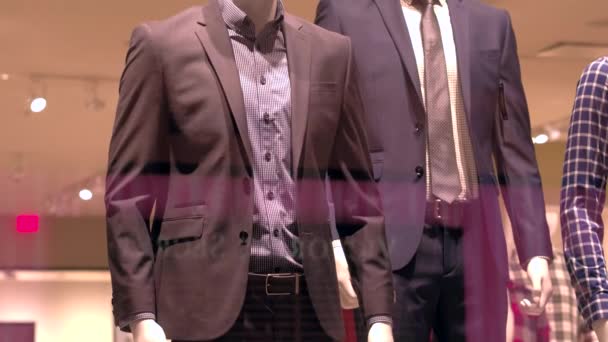 Mens suits on mannequins at the mall - Footage, Video