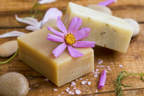 Natural homemade soap with flower extracts and essential oil, ho - Photo, Image