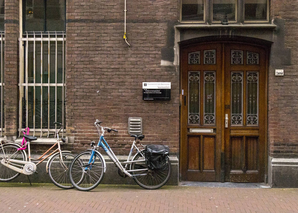 Amsterdam bycicles parking - Foto, afbeelding