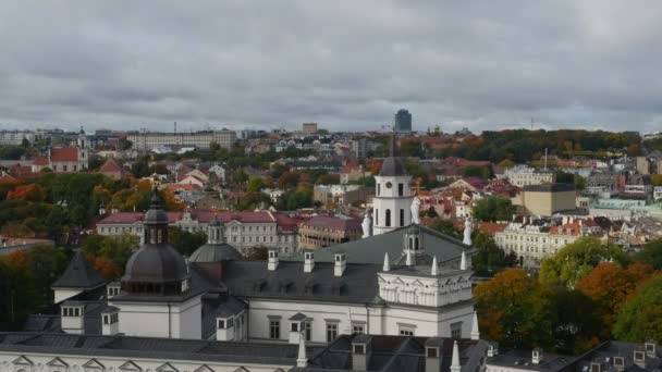 Sonbahar Vilnius şehir alanında üzerinden Timelapse görünüm - Video, Çekim