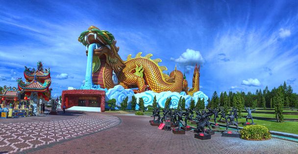Dragon soyundan Müzesi, Süphan Buri, Tayland - Fotoğraf, Görsel