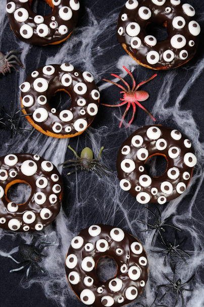 Donut para Halloween
 - Foto, Imagem
