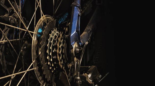 гірський велосипед заднє колесо касети
 - Фото, зображення