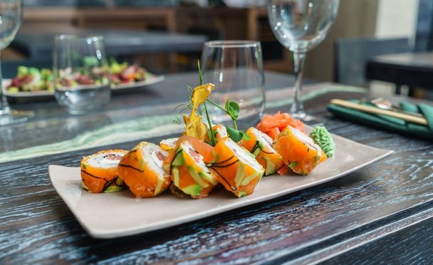 fresh sushi set - Foto, immagini