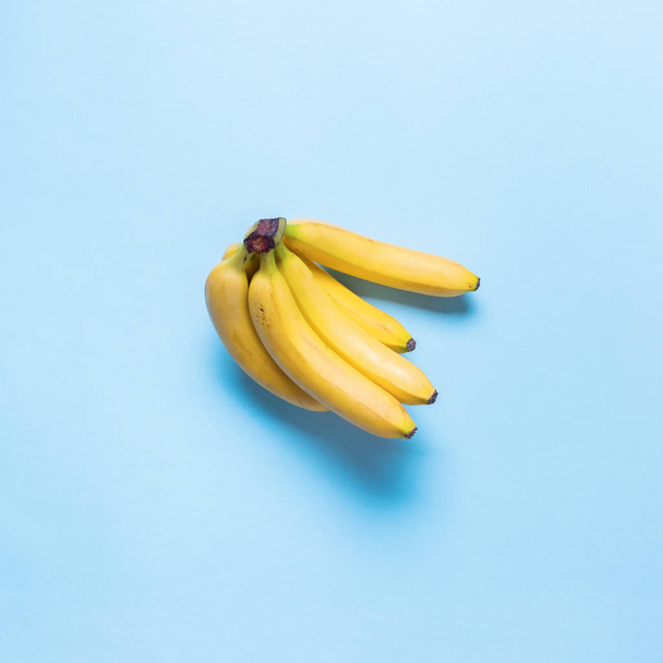 Fresh Juice Fruit Banana Color Blue Flat Lay - Foto, afbeelding