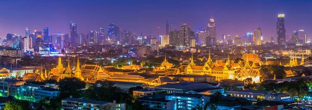 Panorama view of Grand palace and Wat phra keaw or Emerald Buddha temple - Photo, Image