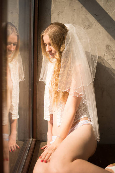 young bride girl in lingerie and lace veil - Foto, Imagem