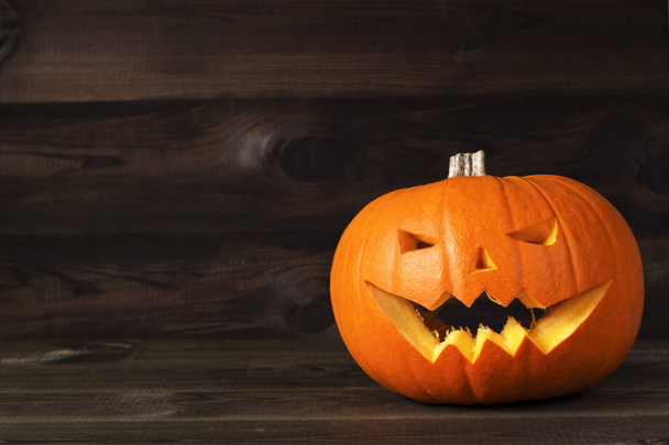 smiling halloween pumpkin - Foto, afbeelding
