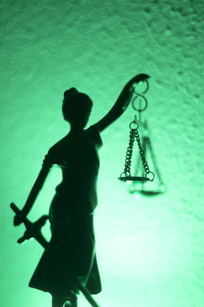 Статуя закона о правосудии
 - Фото, изображение