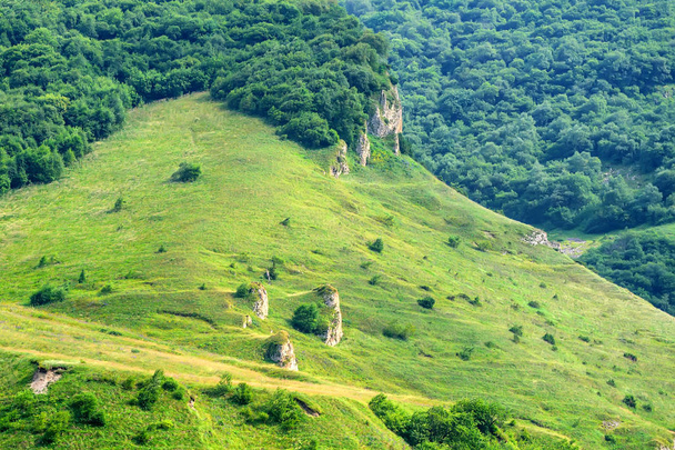 Kuzey Osetya'da dağ manzarası - Fotoğraf, Görsel