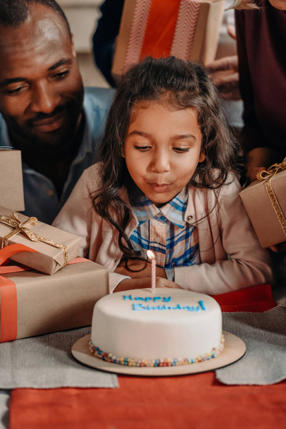 father and daughter with birthday cake - Photo, Image