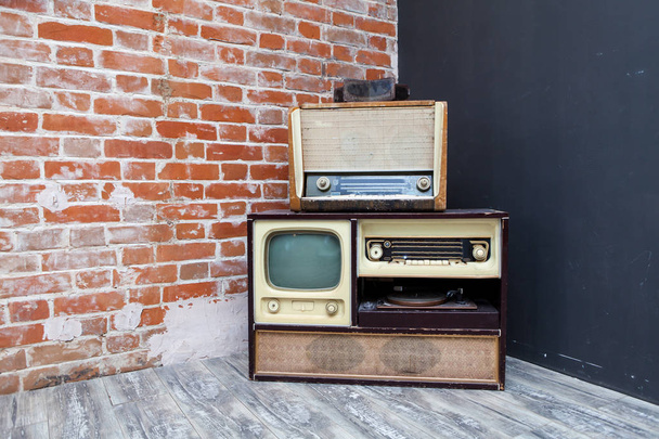 vintage TV and radio  - Fotó, kép