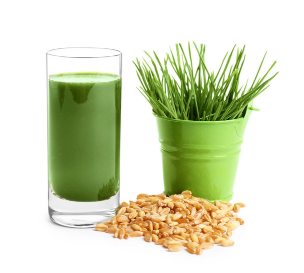 wheat grass drink  - Zdjęcie, obraz
