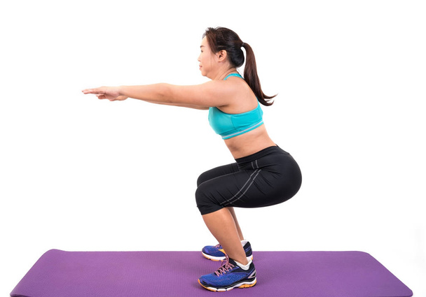 gordinha mulher fazendo fitness
  - Foto, Imagem