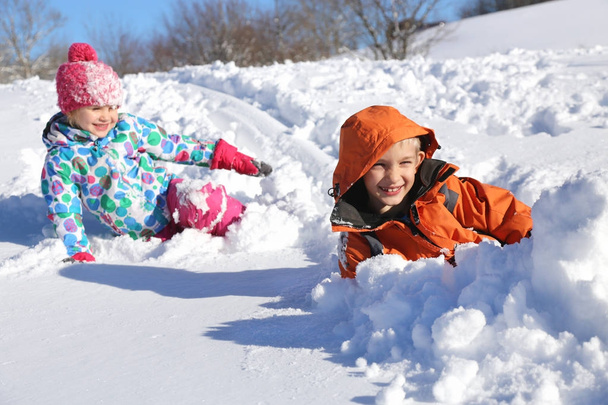 Kids in winter time - Fotoğraf, Görsel