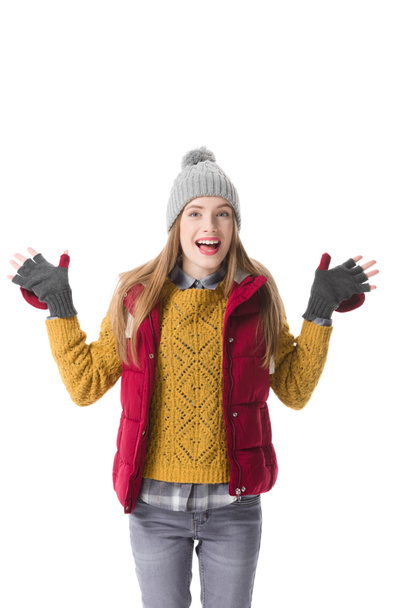 fröhliche Frau in Winterkleidung - Foto, Bild