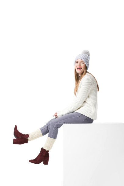Fille heureuse en vêtements d'hiver
 - Photo, image