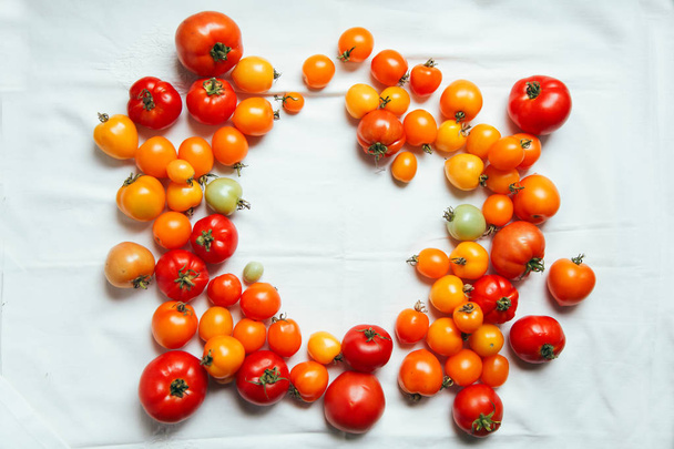 Fresh organic tomatoes - Фото, изображение