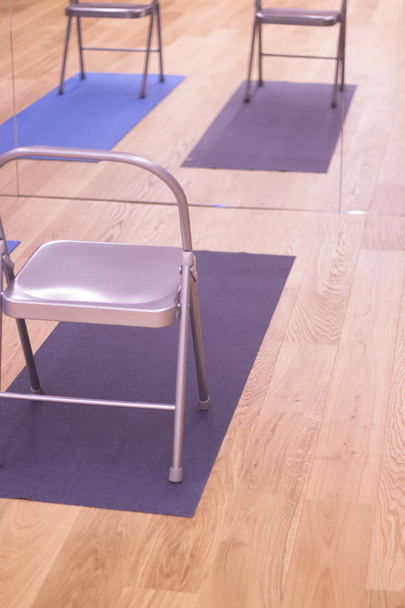 Yoga pilates studio jimnastik salonu - Fotoğraf, Görsel