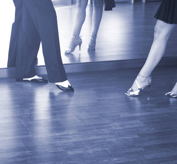 Tancerzy tańca towarzyskiego - Zdjęcie, obraz