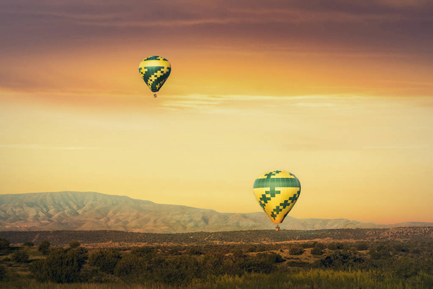 heteluchtballon - Foto, afbeelding