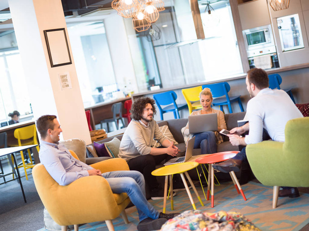 Startup Business Team At A Meeting at modern office building - Φωτογραφία, εικόνα