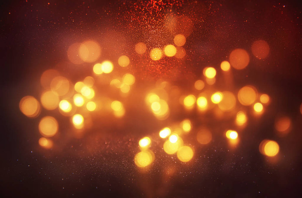 abstrakti bokeh tausta kultainen valo puhkesi valmistettu bokeh liikettä
 - Valokuva, kuva