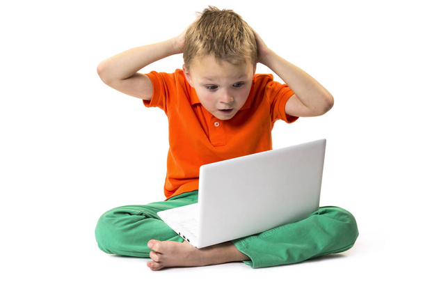 funny boy with laptop - Фото, зображення