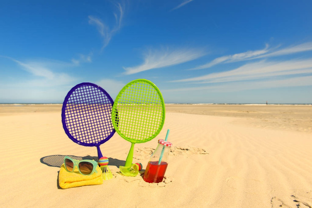 Beach tennis game - Фото, зображення