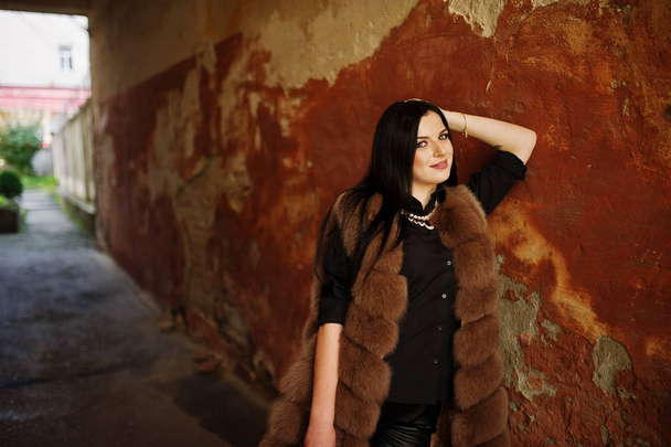 Fashion outdoor photo of gorgeous sensual woman with dark hair i - Valokuva, kuva