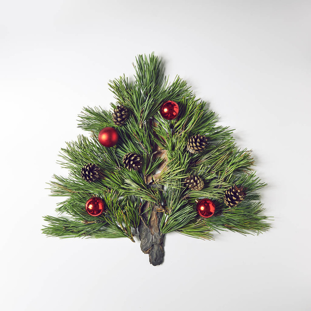 Christmas Tree made of Pine Branches - Zdjęcie, obraz