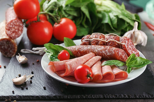 Delicious sliced sausages - Foto, Bild