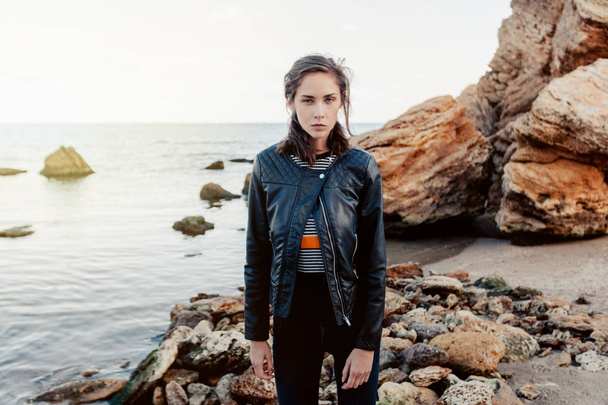 pretty brunett woman in black leather jacket - Fotografie, Obrázek