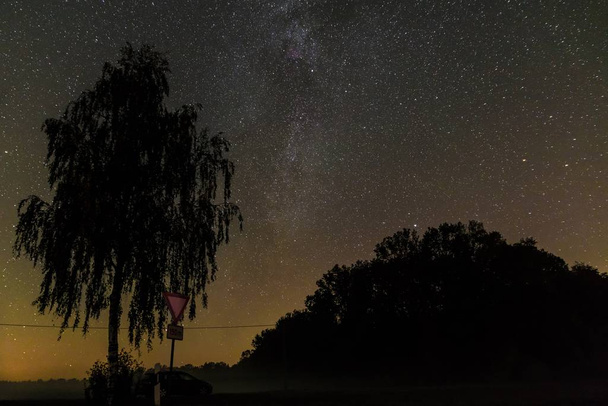 Hvězdnou oblohu s Mléčné dráhy v létě, Bavorsko, Německo - Fotografie, Obrázek