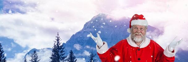 Santa Claus with hands open - Foto, Bild