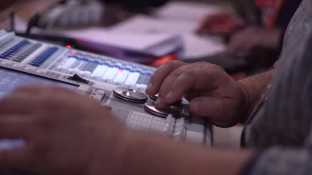the mixing Desk at the concert - Felvétel, videó