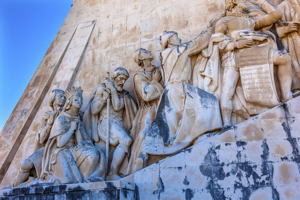 Monument to Diiscoveries Explorers Tagus River Belem Lisbon Portugal - Foto, afbeelding