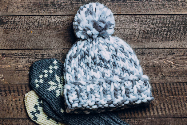 Zimní čepice a rukavice  - Fotografie, Obrázek