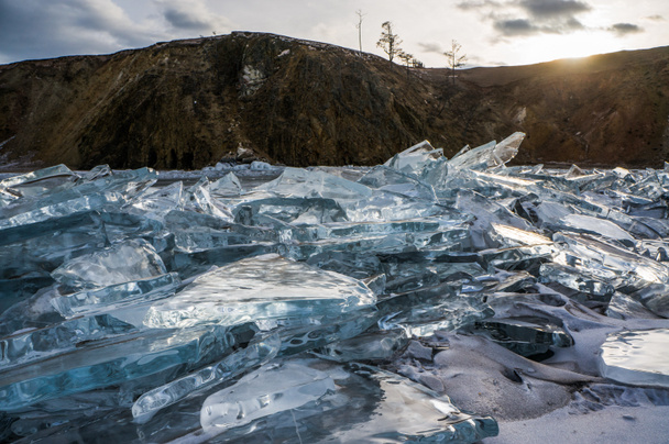 цегли треснувшего льоду
 - Фото, зображення