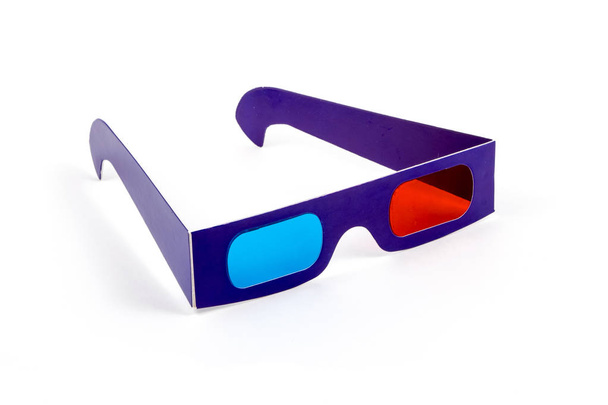 Violet stereoscopic glasses isolated on white background i,age - Φωτογραφία, εικόνα