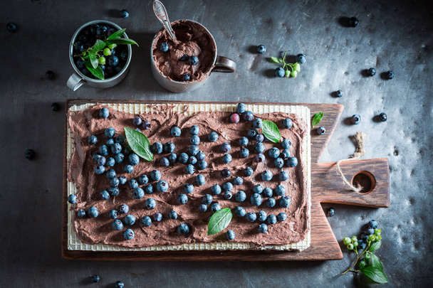 Sweet wafers made of chocolate and fresh ingredients - Foto, afbeelding
